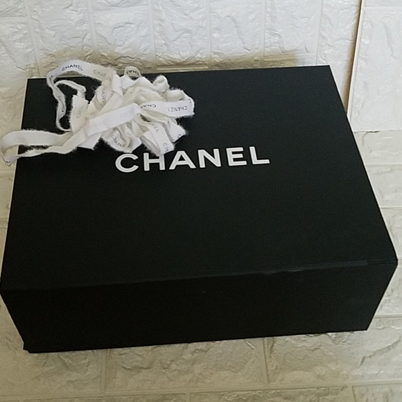 CHANEL Other - Chanel Empty Box Magnetic Closure & Ribbons